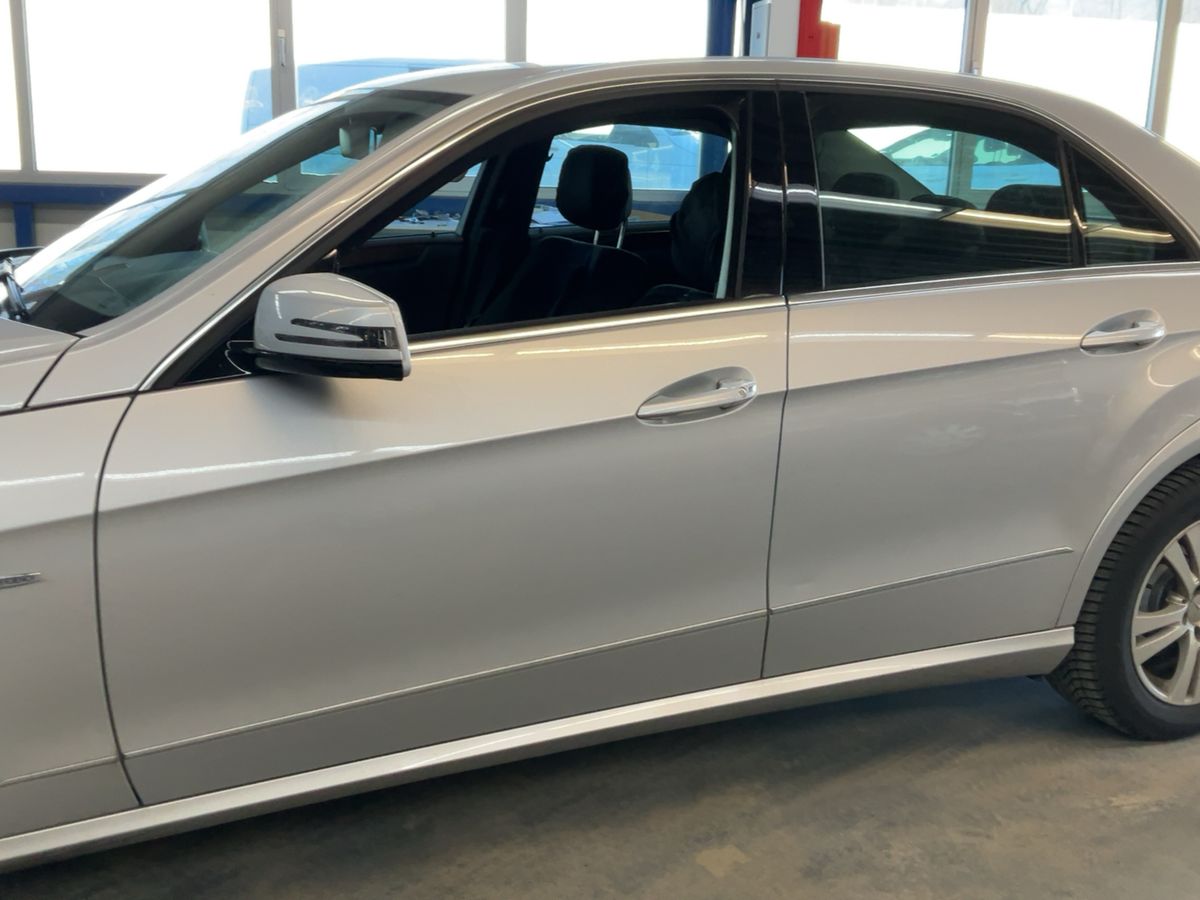 Mercedes-Benz E-Klasse 2012 — photo 5
