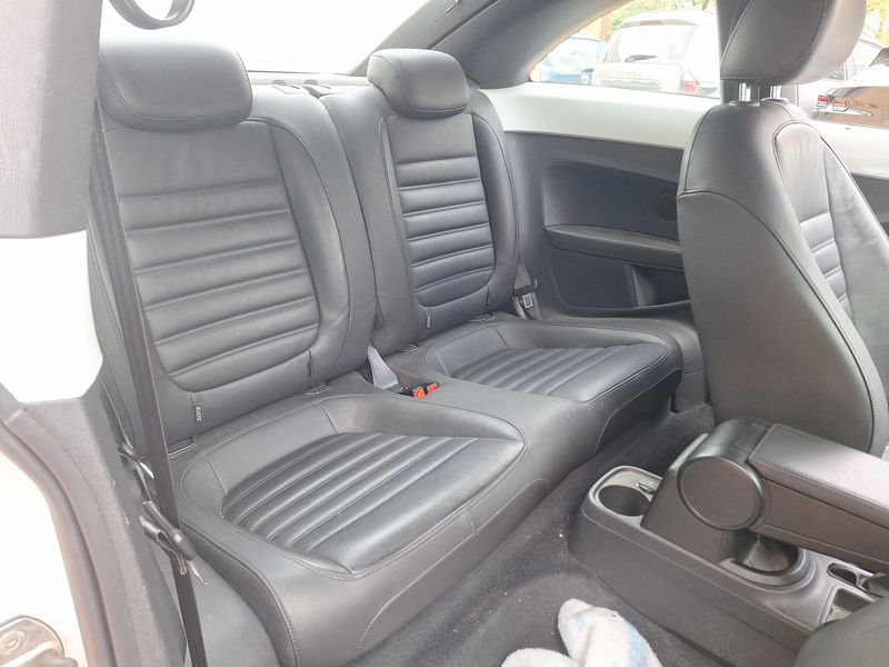 Volkswagen Beetle 2.0 TSI White Turbo — zdjęcie 14