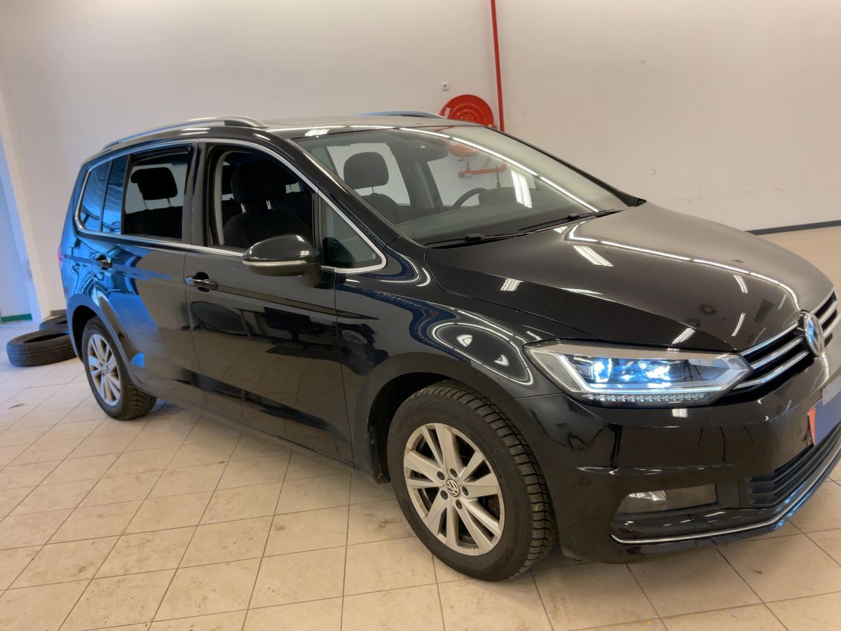 Volkswagen Touran 2020 — photo 13