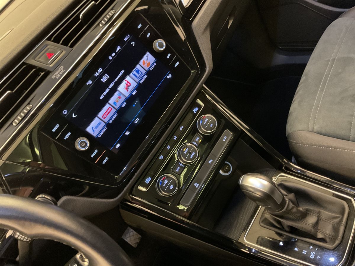 Volkswagen Touran 2020 — photo 30