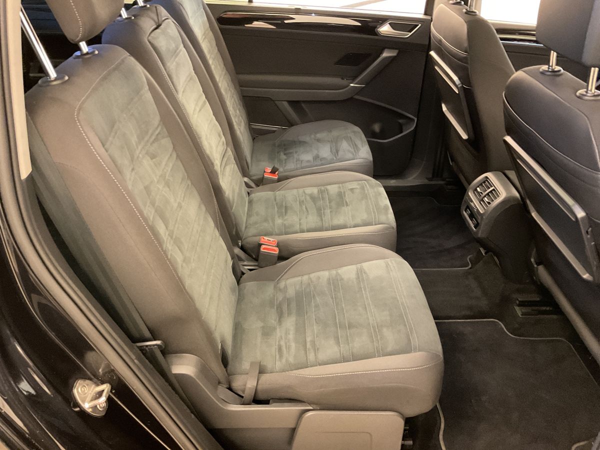 Volkswagen Touran 2020 — photo 41
