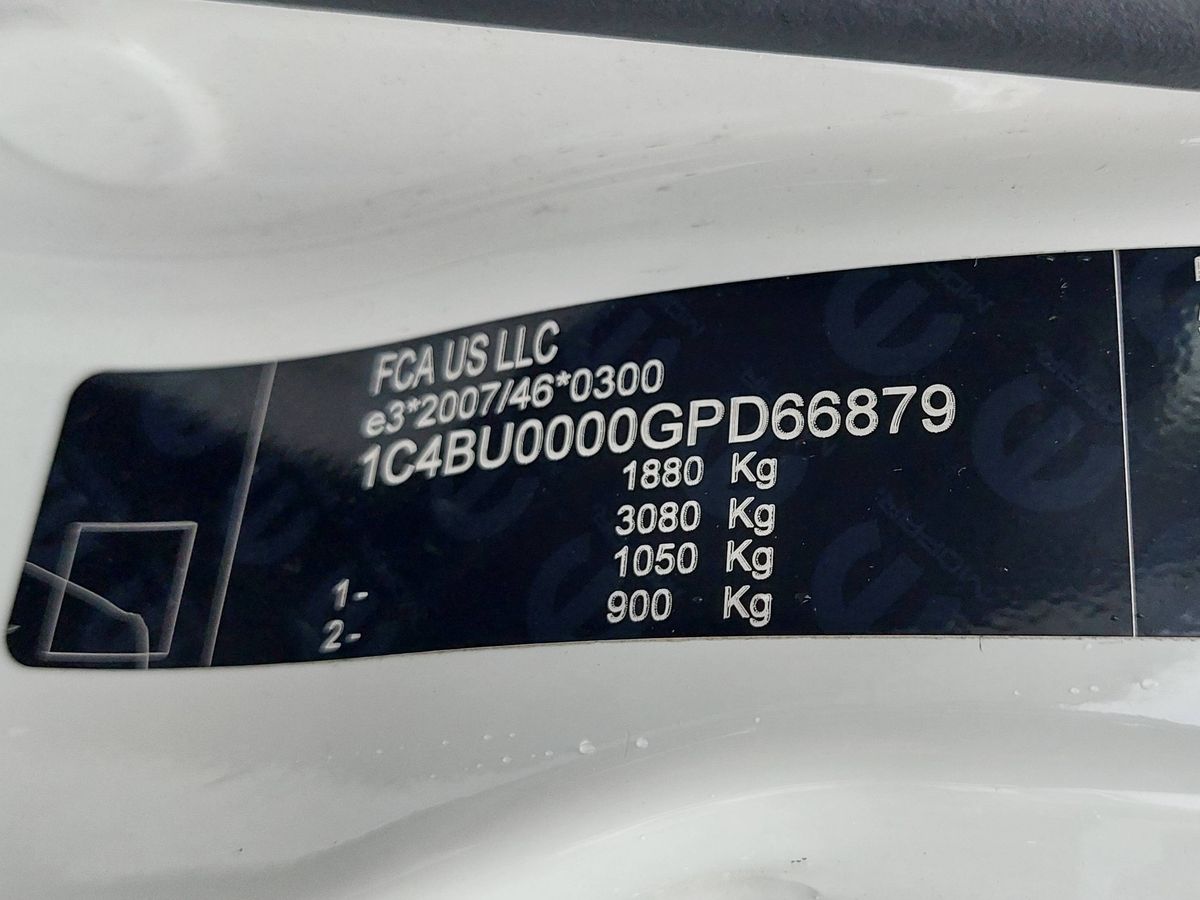 Jeep Renegade 1.4 M-Air Limited FWD
