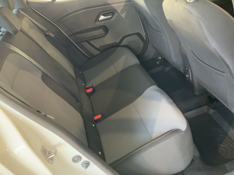 Dacia Sandero 1.0 TCe LPG Stepway Extreme Up — zdjęcie 14
