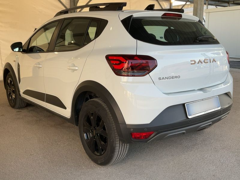 Dacia Sandero 1.0 TCe LPG Stepway Extreme Up — zdjęcie 3