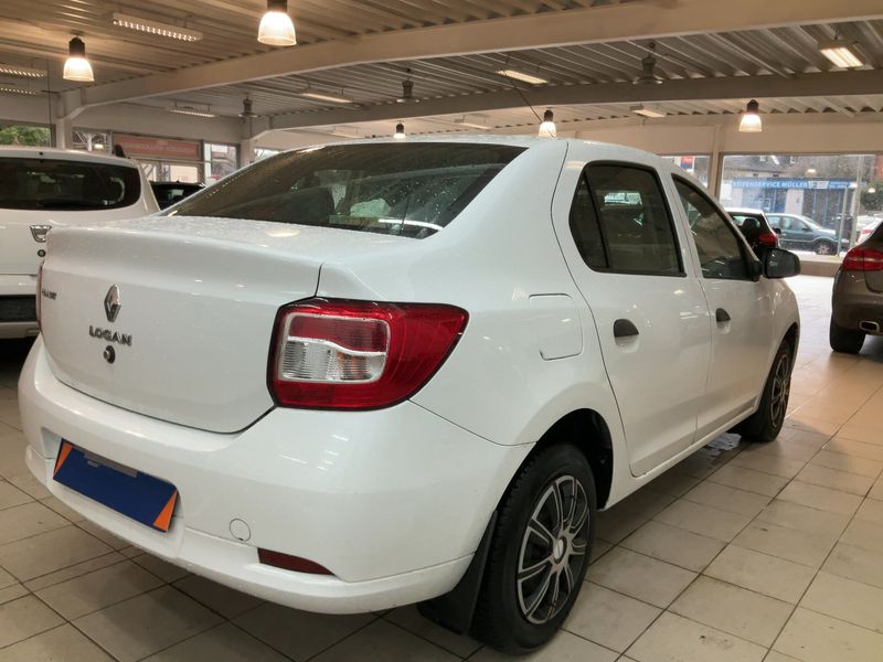 Dacia Logan 1.2 Ambiance — zdjęcie 6