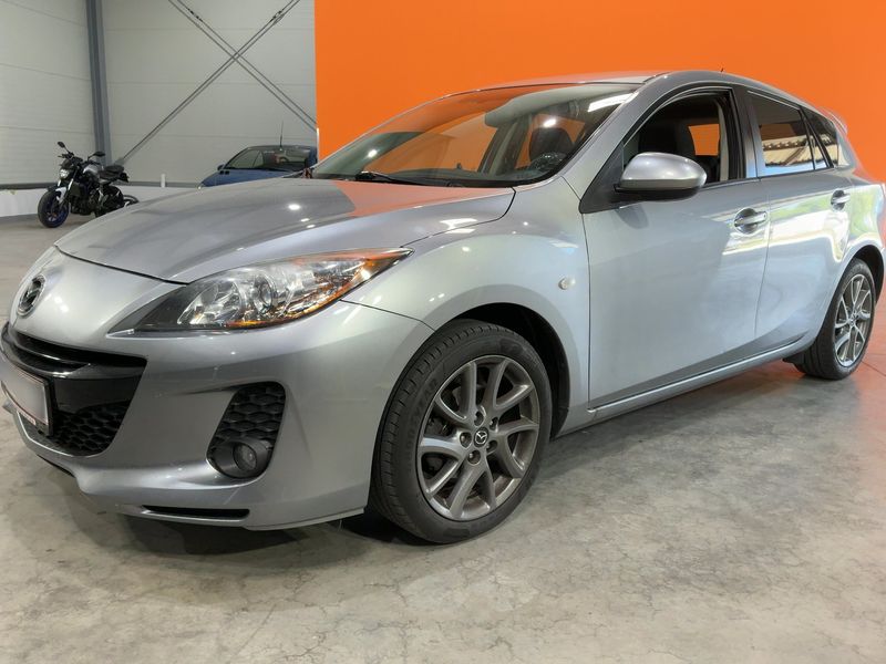 Mazda 3