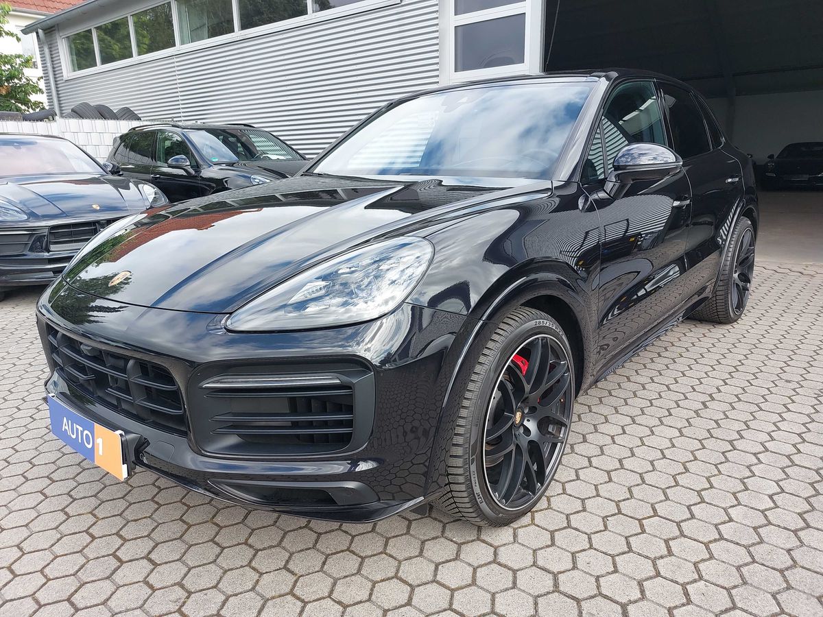 Porsche Cayenne 2021
