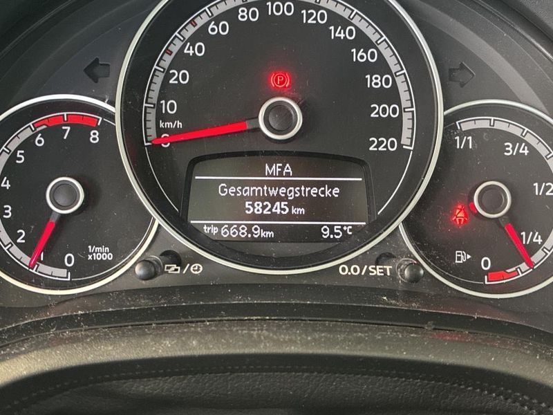 Volkswagen up! 1.0 — zdjęcie 11