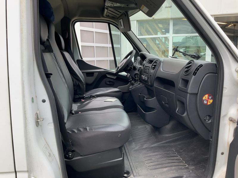 Renault Master 2.3 dCi L3H2 HKa 3,5t — zdjęcie 11
