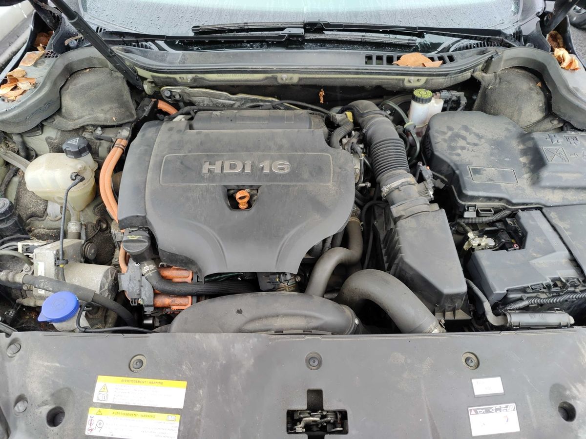 Peugeot 508 2013 — photo 9