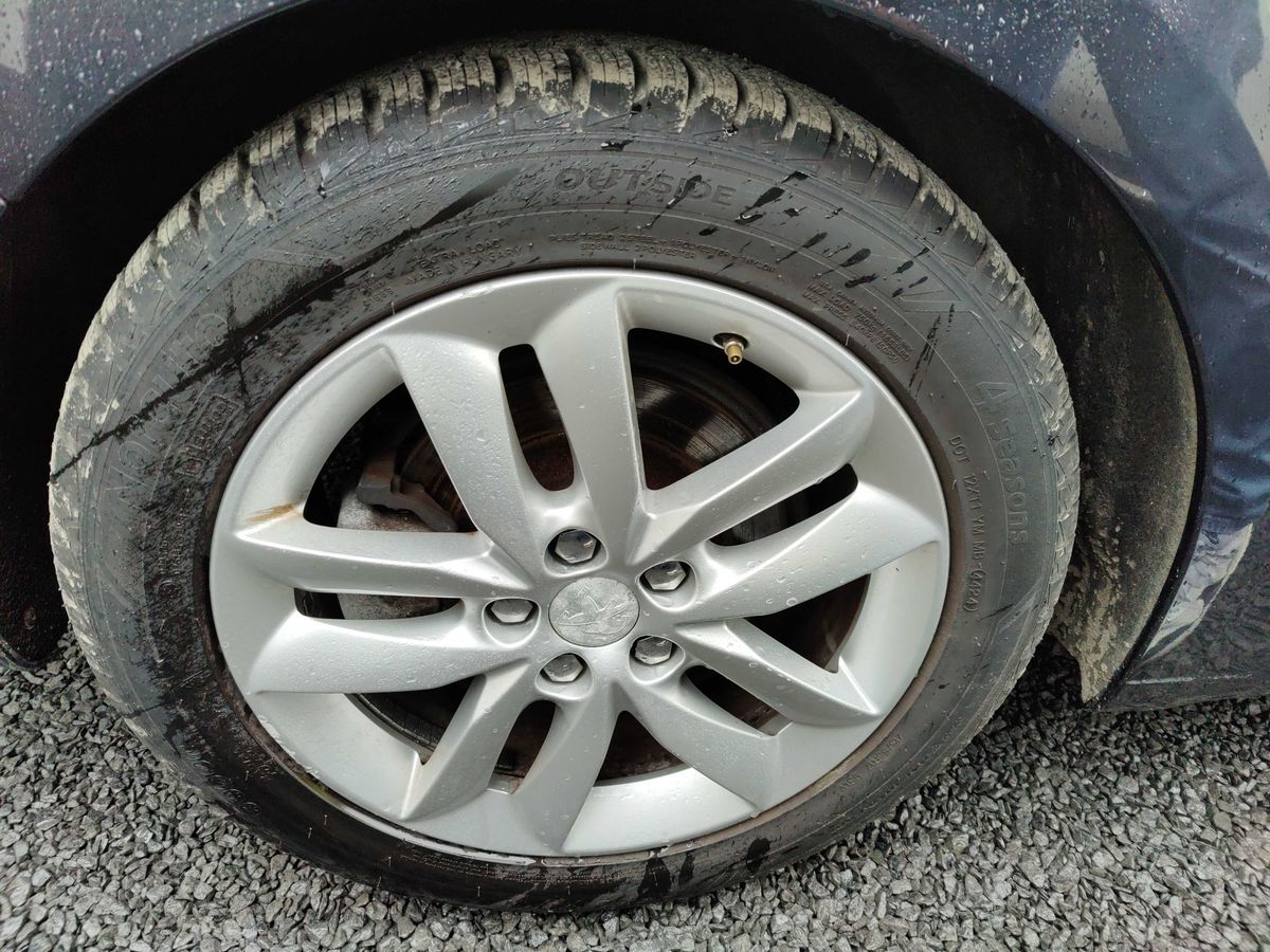 Peugeot 508 2013 — photo 26