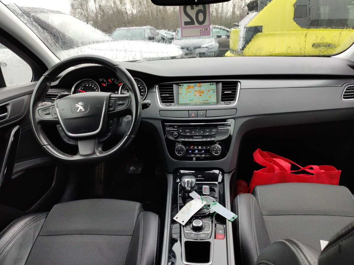 Peugeot 508 2013 — photo 12