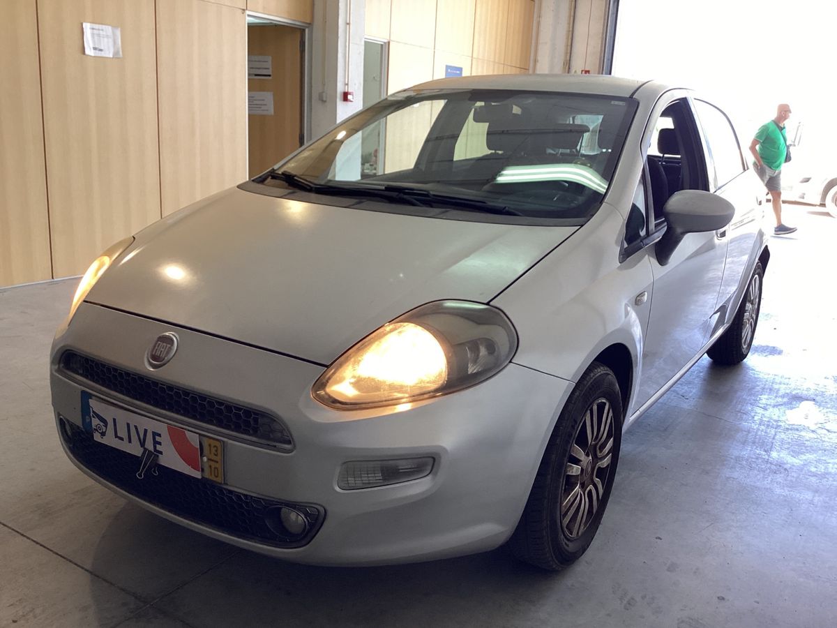 Fiat Punto 2013 — photo 1