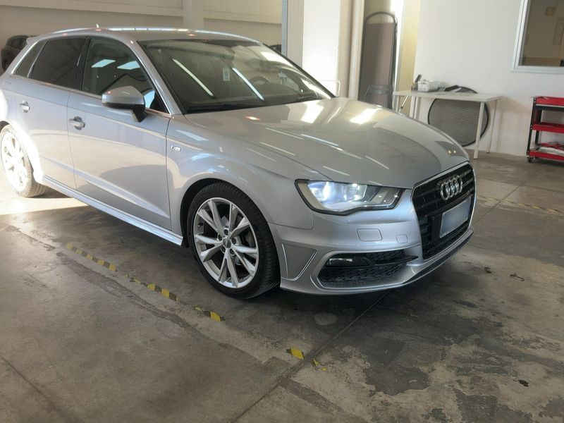 Audi A3 Sportback 1.6 TDI Admired — zdjęcie 8