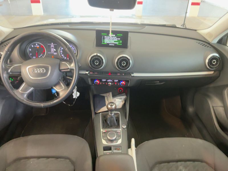 Audi A3 Sportback 1.6 TDI Admired — zdjęcie 12