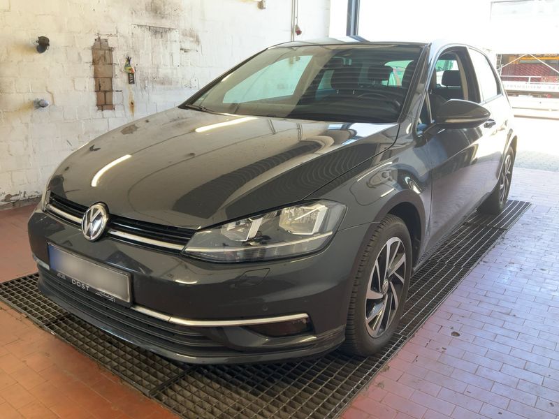 Volkswagen Golf VII 1.6 TDI Join 2018 – снимка 1