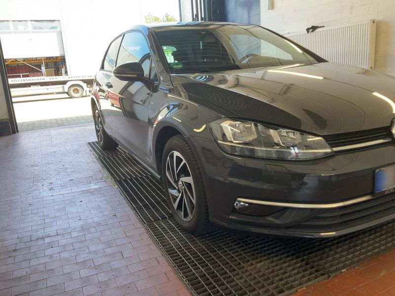 Volkswagen Golf VII 1.6 TDI Join 2018 – снимка 12