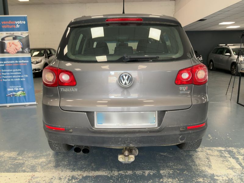 Volkswagen Tiguan 2.0 TDI BlueMotion Tech 2011 – снимка 7