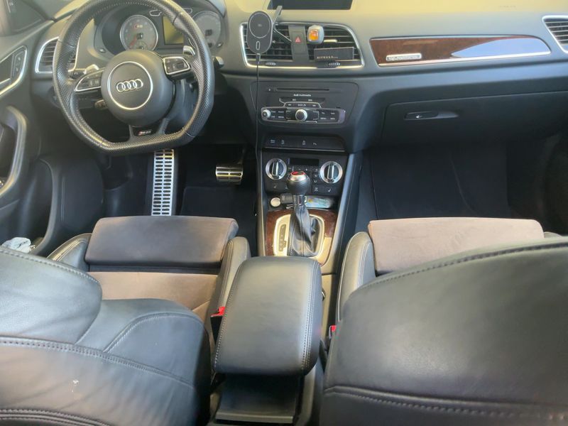 Audi RS Q3 2.5 TFSI quattro — zdjęcie 12