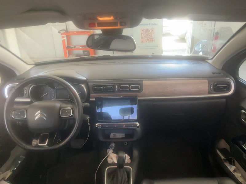 Citroen C3 1.2 PureTech Shine Pack — zdjęcie 12