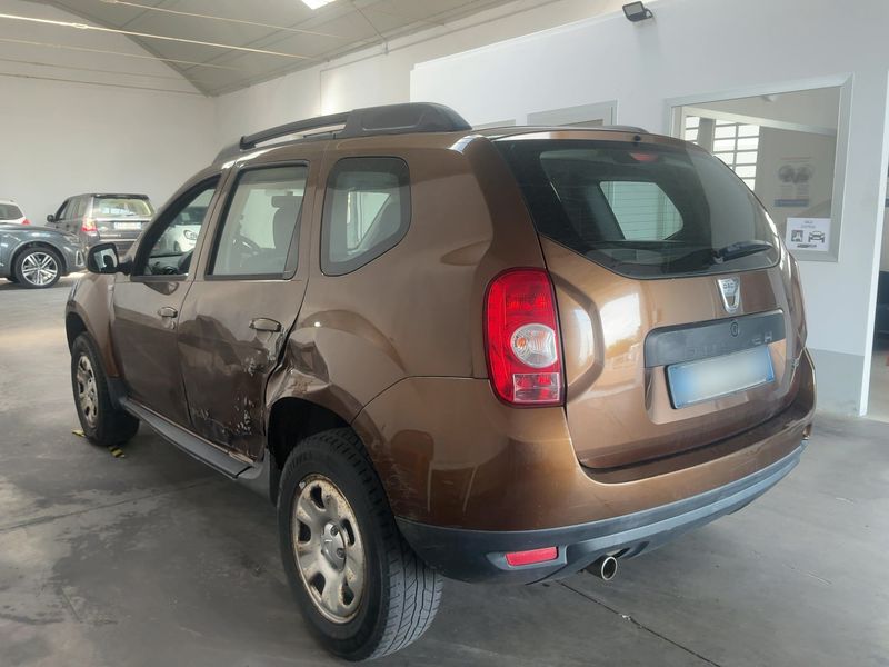 Dacia Duster 1.5 dCi Laureate 4x4 — zdjęcie 3