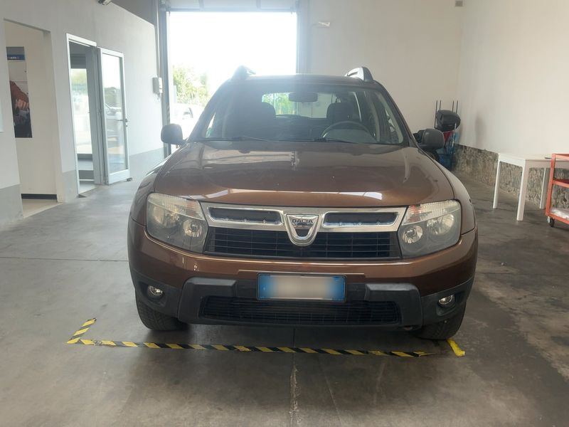 Dacia Duster 1.5 dCi Laureate 4x4 — zdjęcie 9