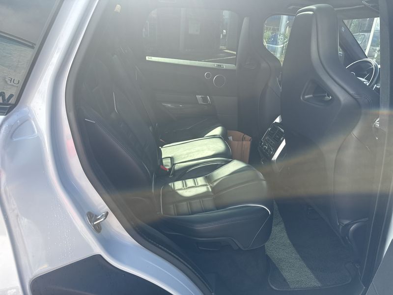 Land Rover Range Rover Sport 5.0 V8 SVR — zdjęcie 14