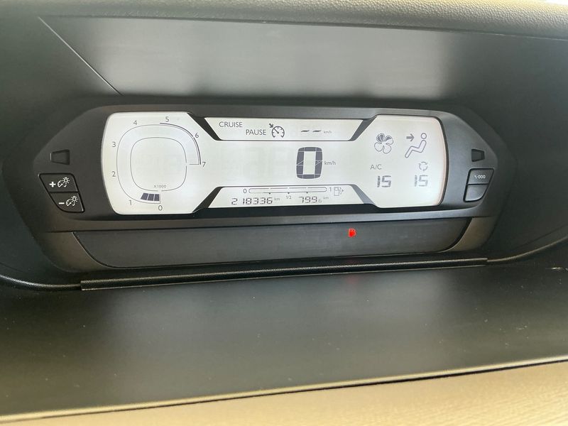 Citroen C4 Grand Spacetourer 1.5 Blue-HDi Feel — zdjęcie 13