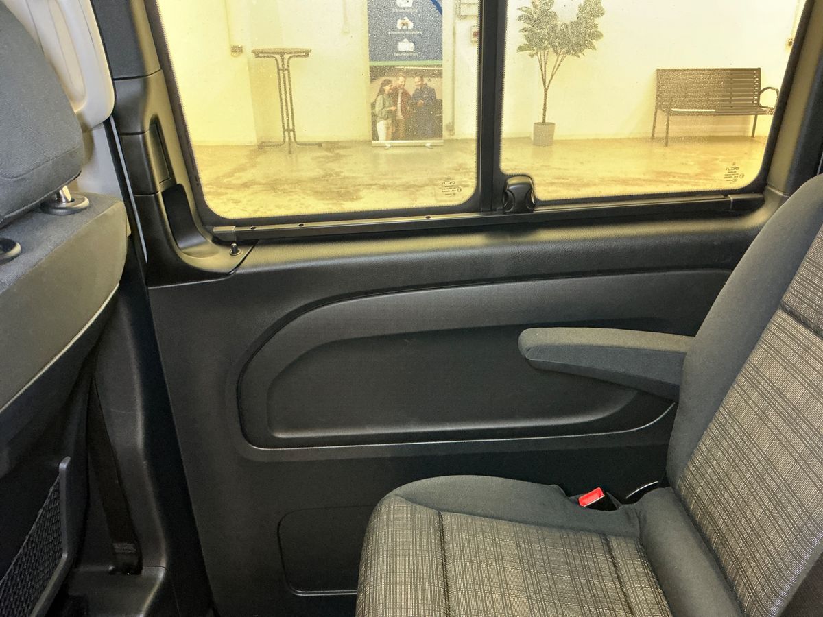 Mercedes-Benz Vito 2019 — photo 39