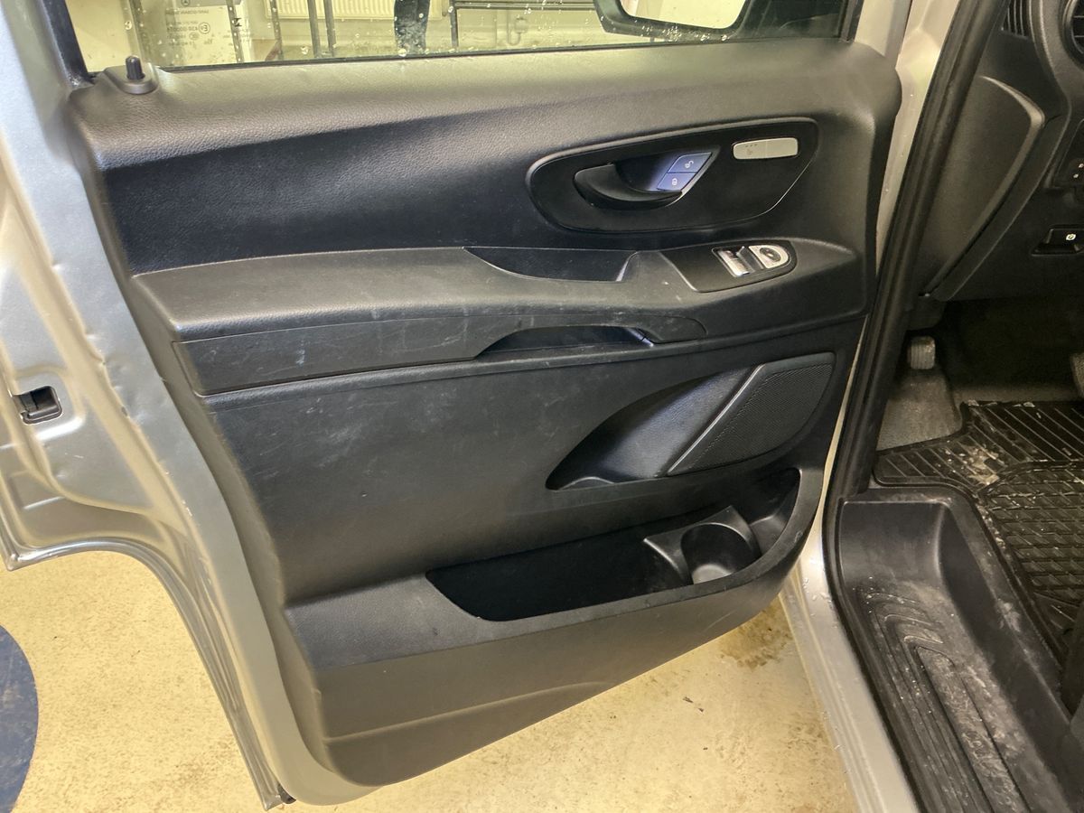 Mercedes-Benz Vito 2019 — photo 30