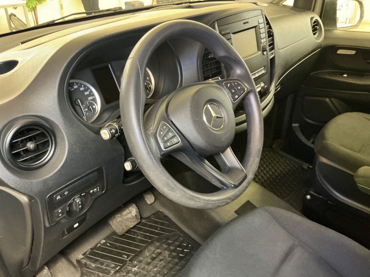 Mercedes-Benz Vito 2019 — photo 45
