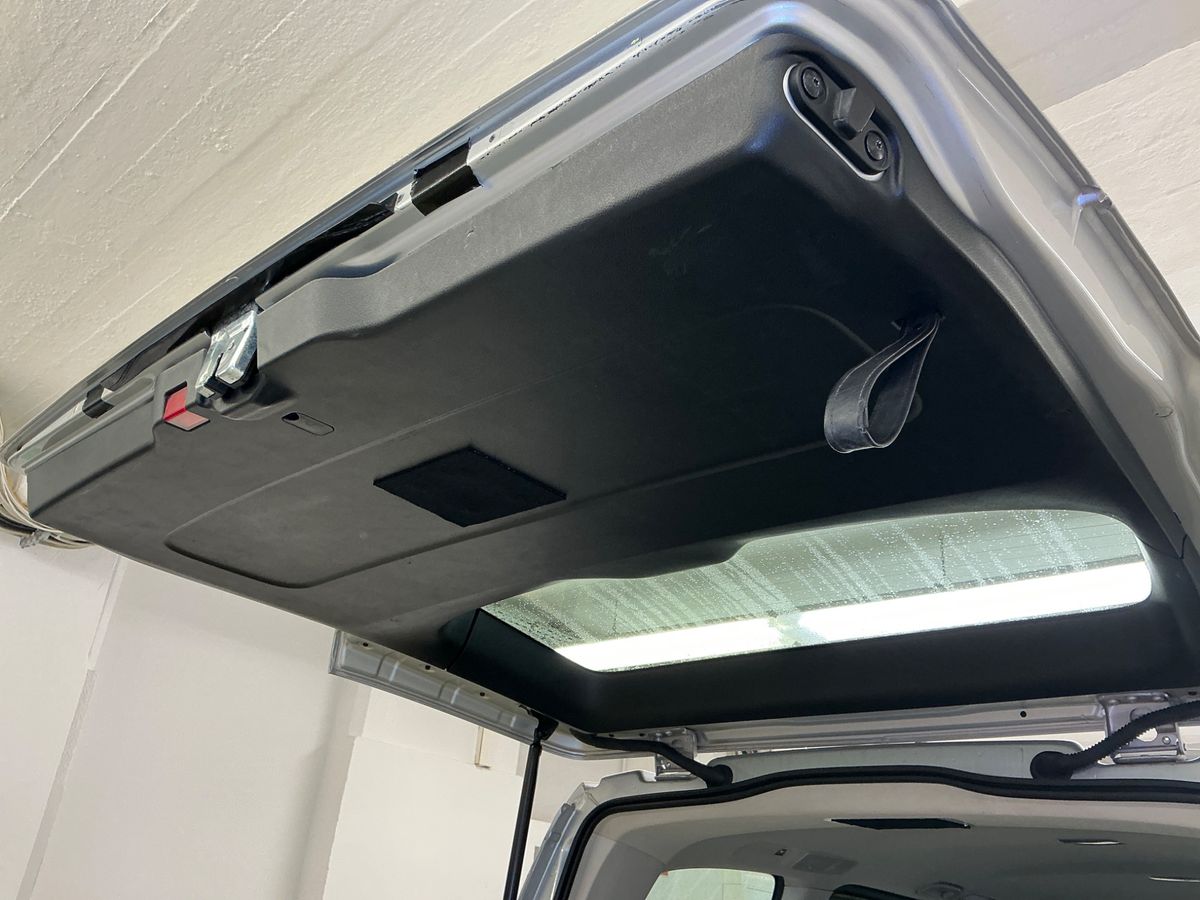 Mercedes-Benz Vito 2019 — photo 38