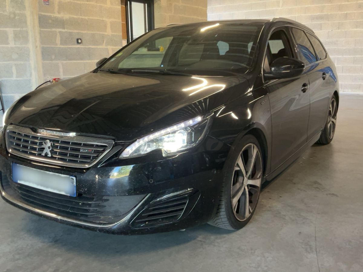 Peugeot 308 2015