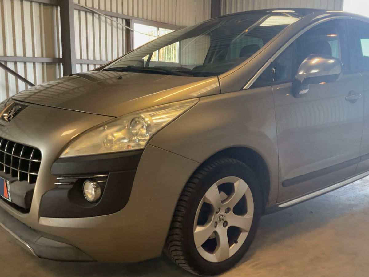 Peugeot 3008 1.6 HDi Allure