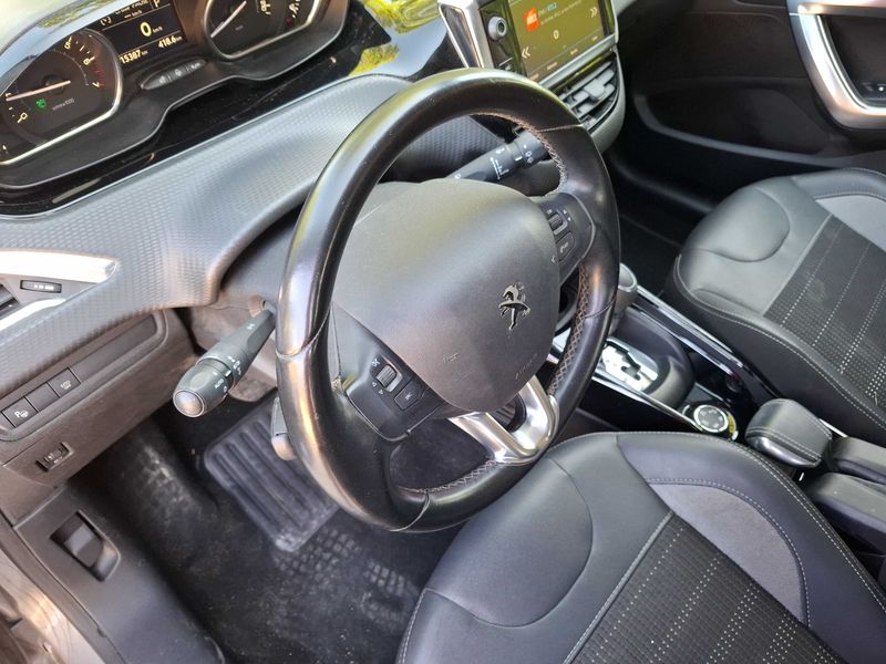 Peugeot 2008 1.2 PureTech Allure 2018 – снимка 78