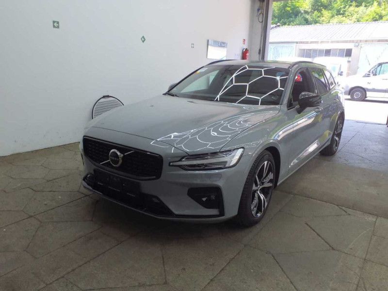 Volvo V60 2024