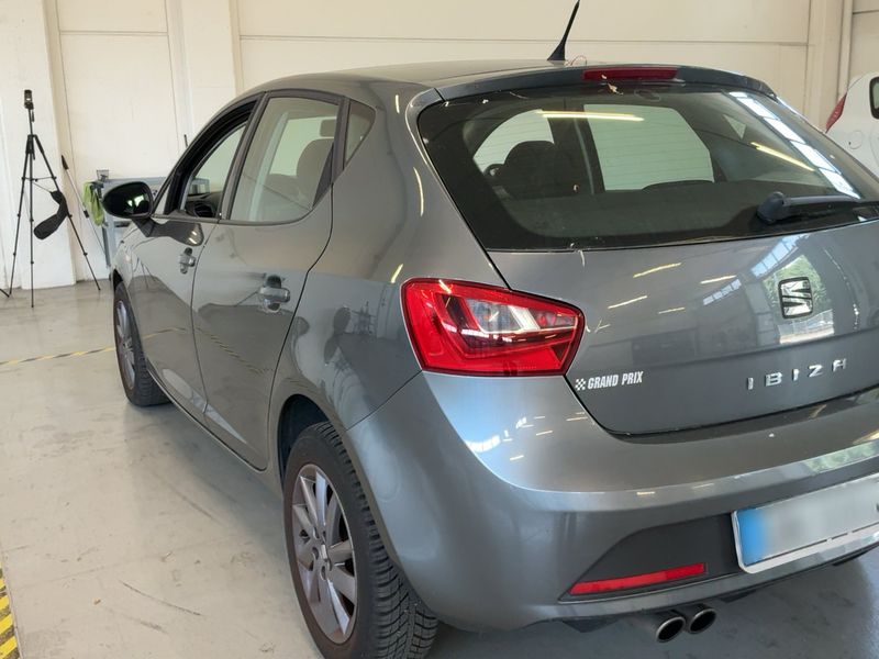 Seat Ibiza 1.6 TDI FR — zdjęcie 3