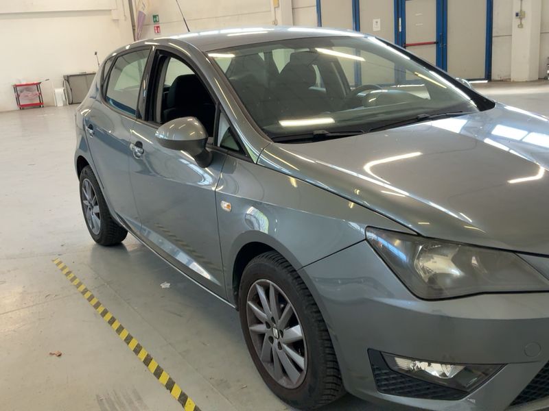 Seat Ibiza 1.6 TDI FR — zdjęcie 8