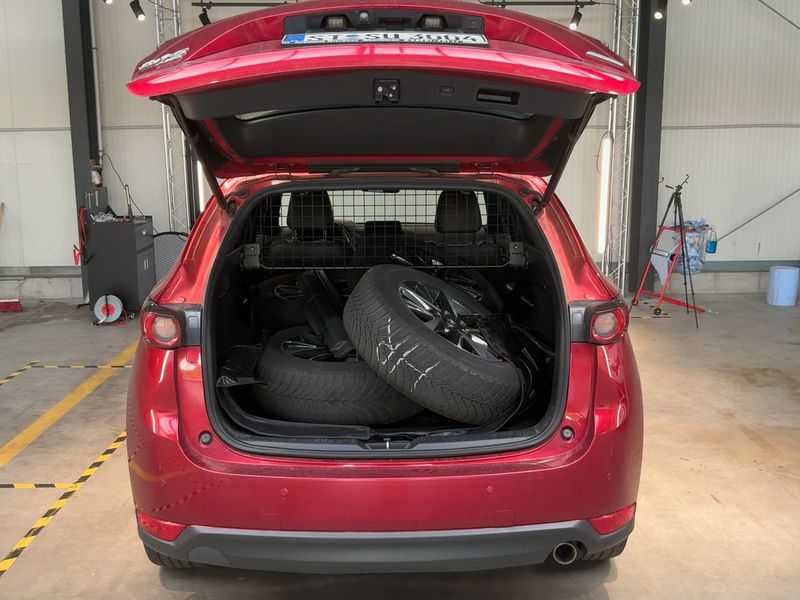 Mazda CX-5 2.2 Turbodiesel Sports-Line AWD — zdjęcie 10