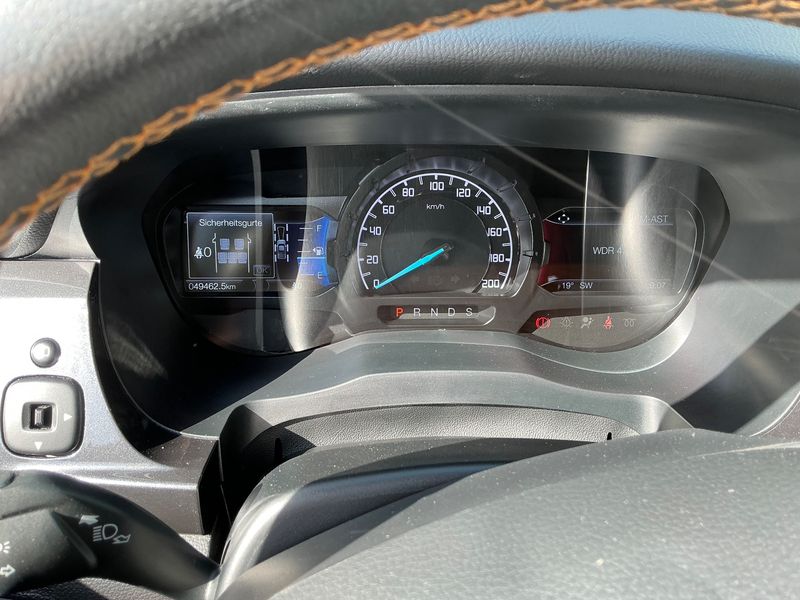 Ford Ranger 2.0 TDCi Doppelkabine 4x4 Wildtrak — zdjęcie 13