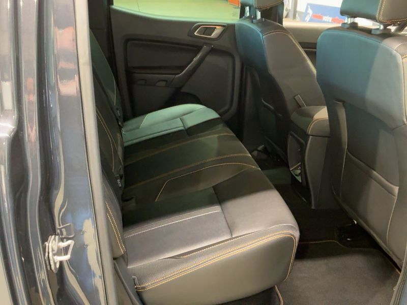 Ford Ranger 2.0 TDCi Doppelkabine 4x4 Wildtrak — zdjęcie 14