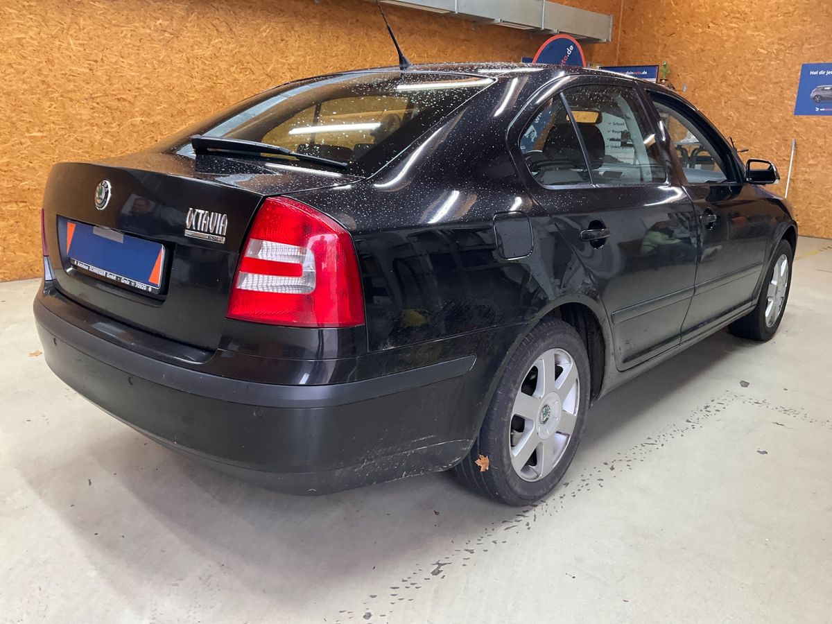 Skoda Octavia 1.6 FSI Elegance