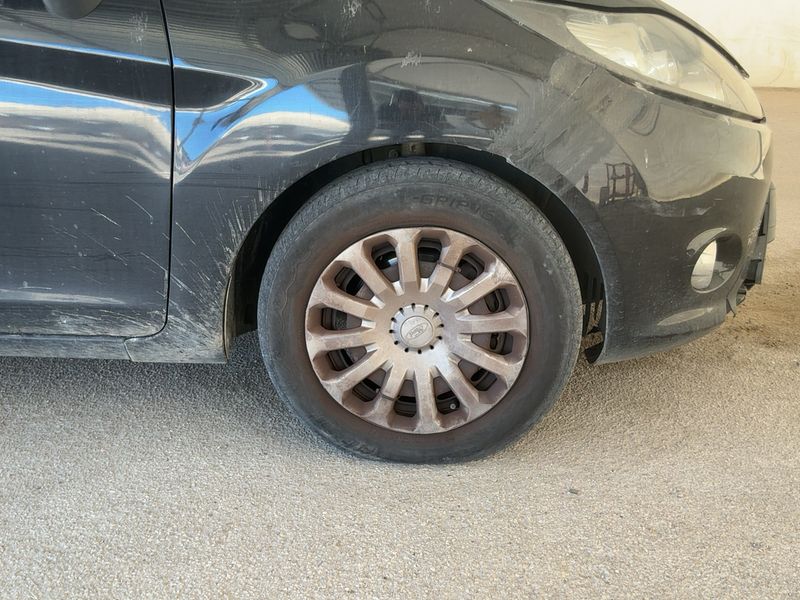 Ford Fiesta 1.6 TDCi Trend 2011 – снимка 11