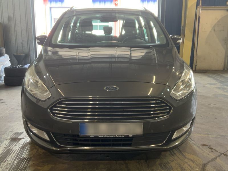 Ford Galaxy 2.0 TDCi Titanium — zdjęcie 9