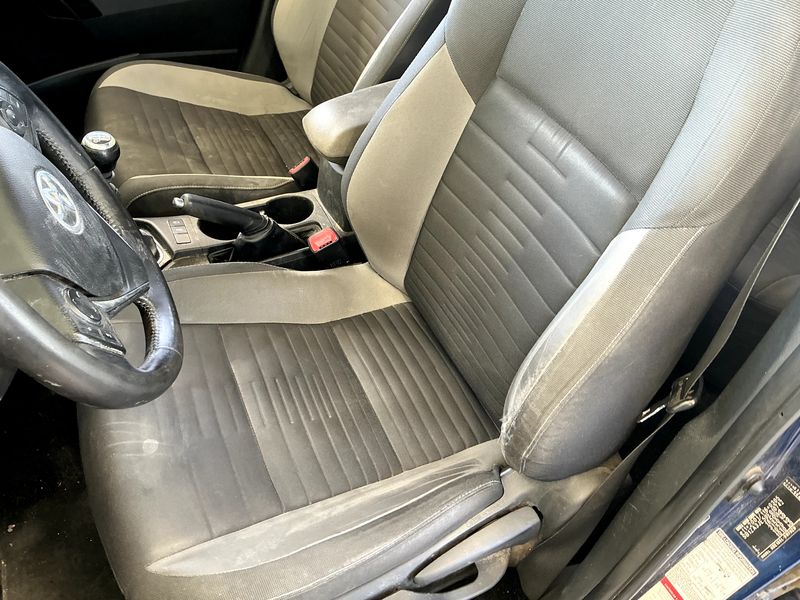 Toyota Auris Touring Sports 1.2 Turbo Active 2015 – снимка 39