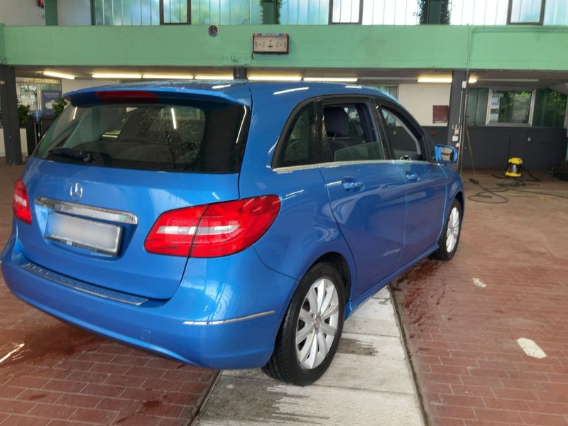 Mercedes-Benz B-Klasse B 180 — zdjęcie 6