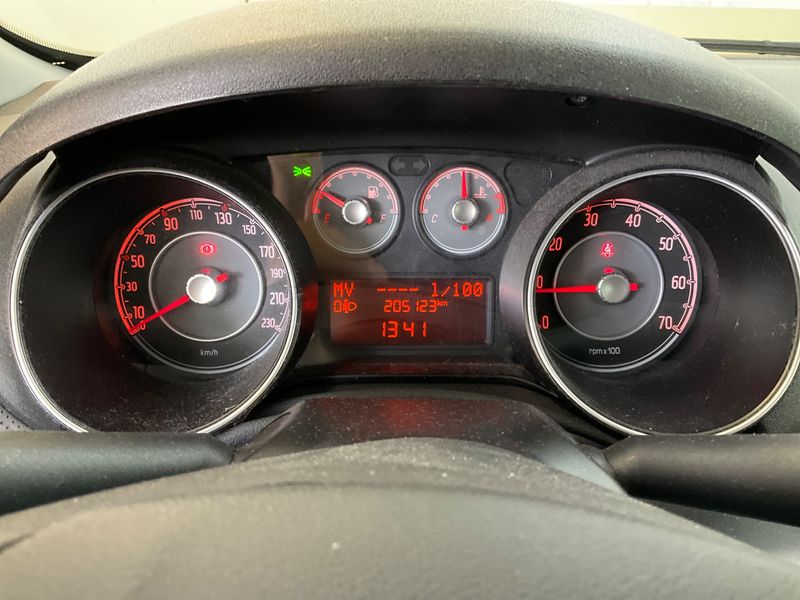 Fiat Punto Evo 1.4 MyLife — zdjęcie 4
