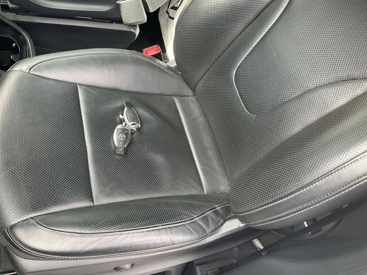 Mercedes-Benz V-Klasse 2015 — photo 27