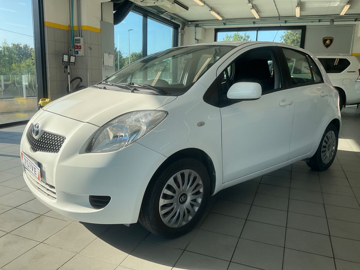 Toyota Yaris 1.0 VVT-i