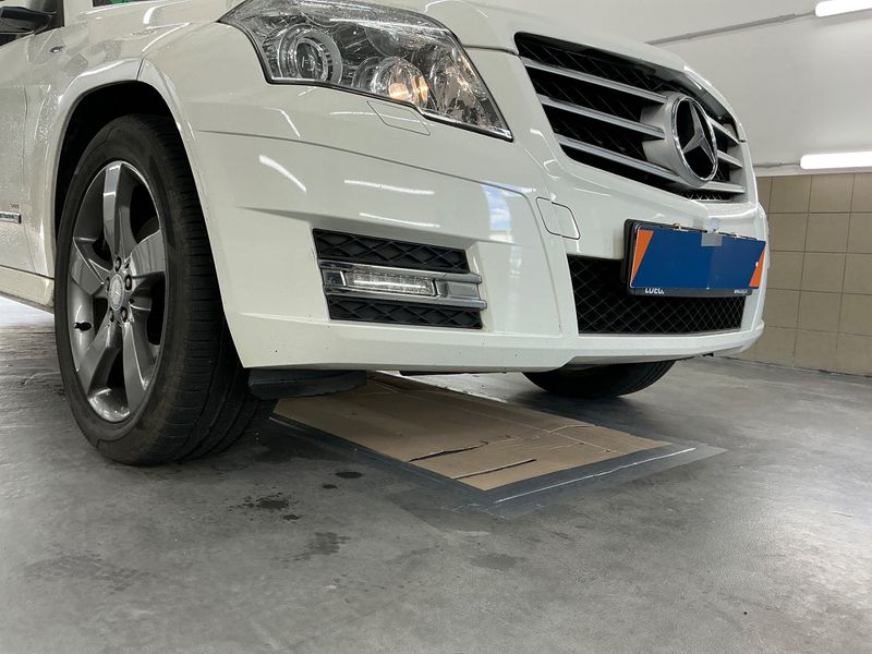 Mercedes-Benz GLK-Klasse GLK 220 CDI 4Matic BlueEfficiency 2012 – снимка 27